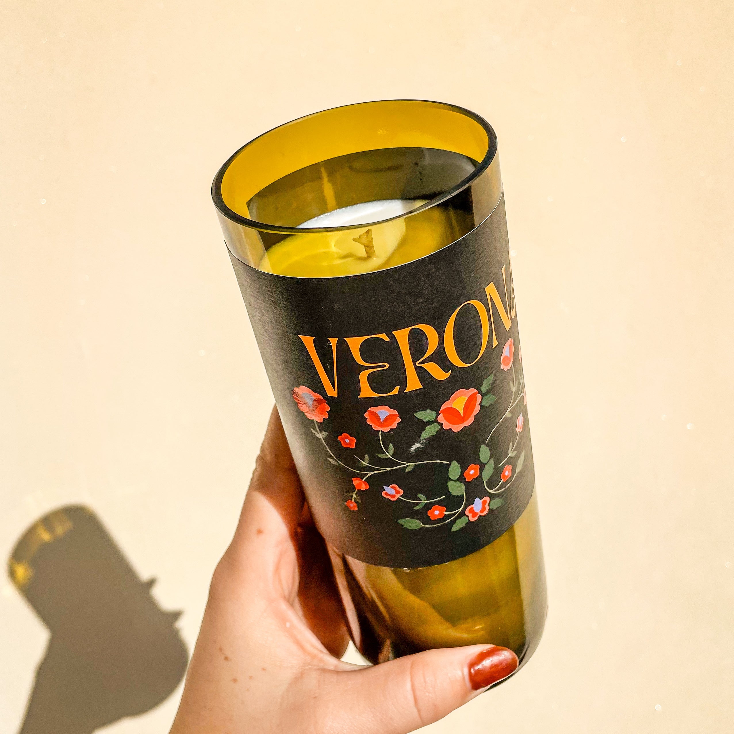 Why Custom Bottle Candles Make the Perfect Eco-Friendly Keepsake